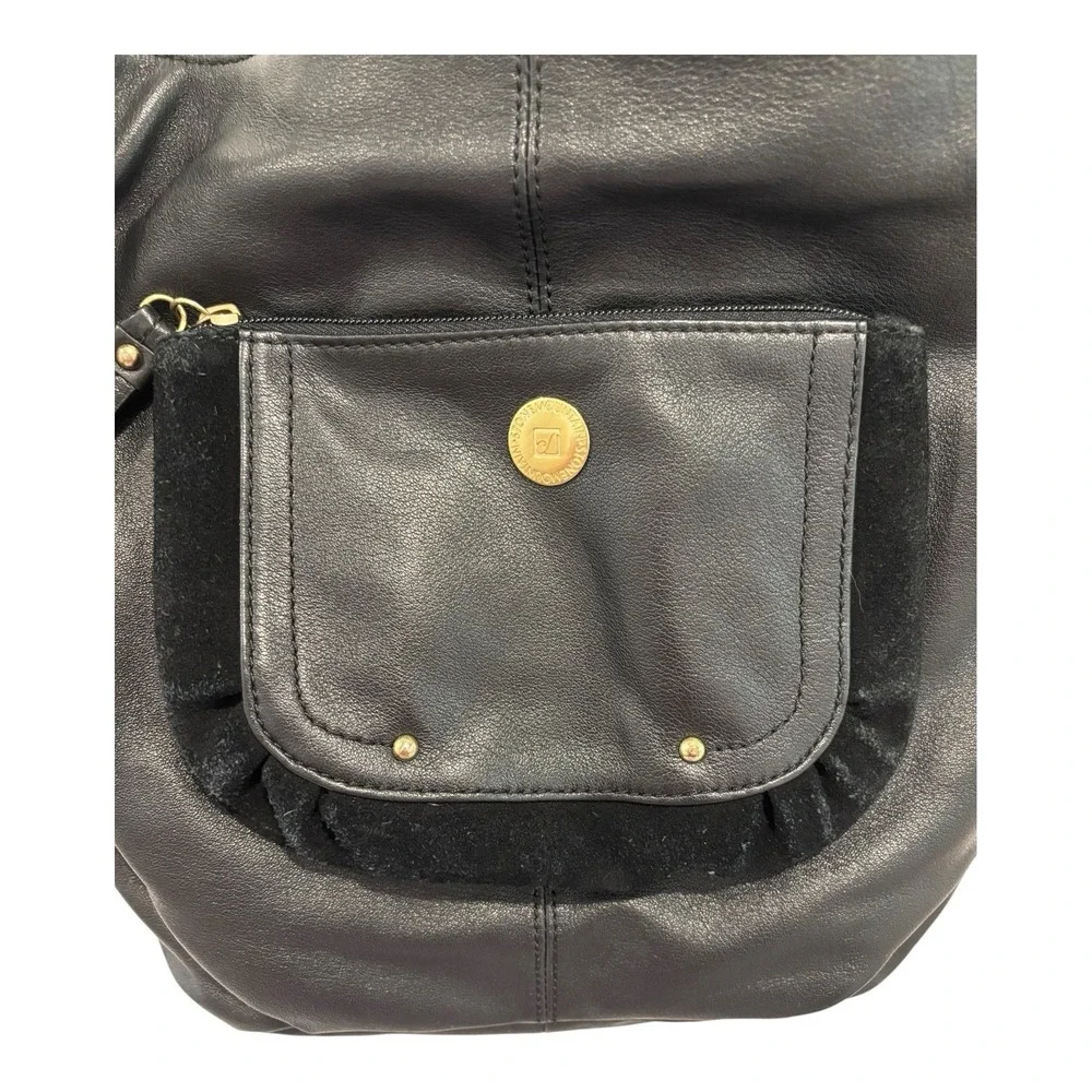 Stone Mountain Hampton‎ Shoulder Crossbody Bag Black Leather Zip Adj Stap Clean